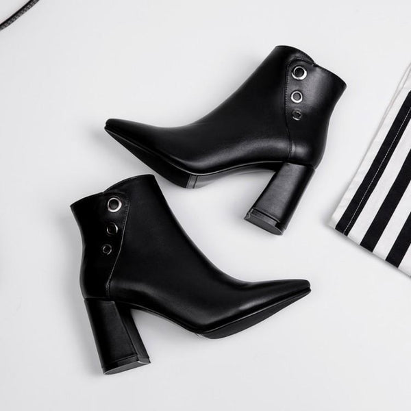 Pointed toe chunky heel boots