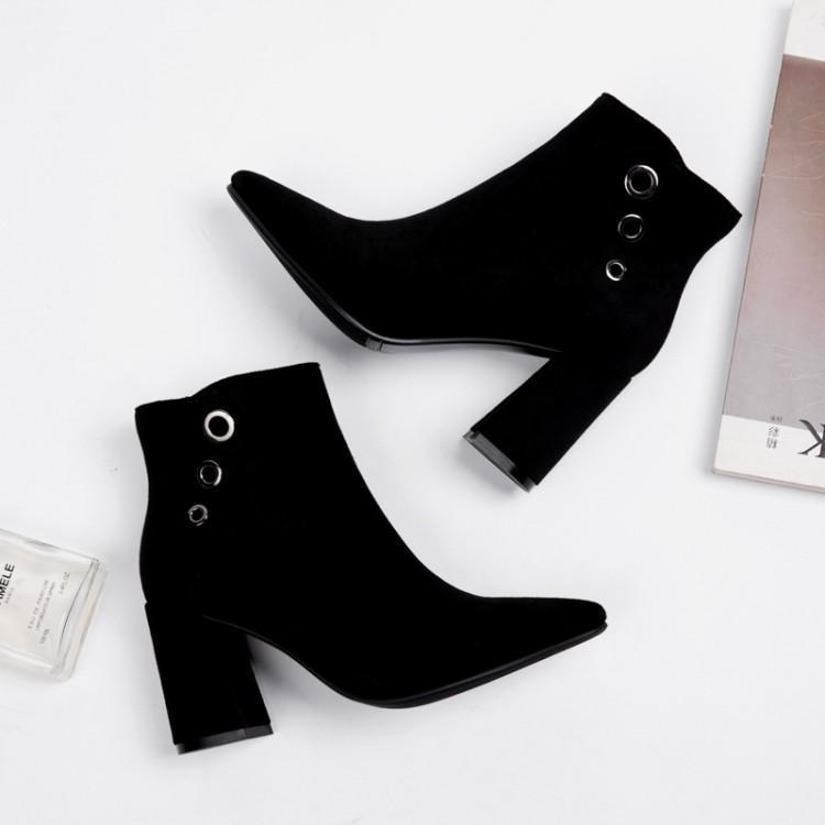 Pointed toe chunky heel boots